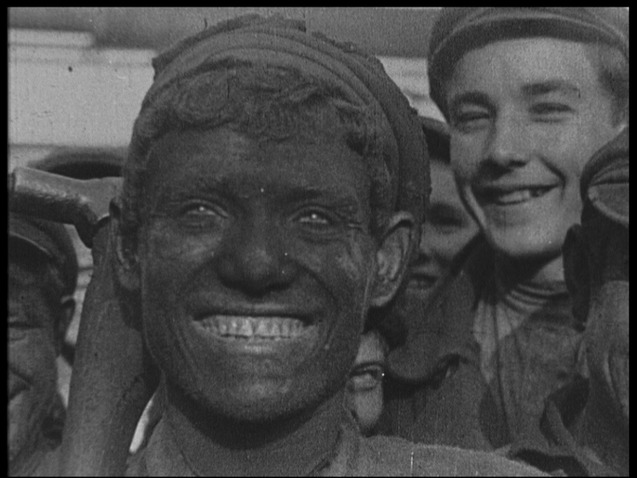 Довженко-Центр презентує сенсаційну знахідку - монтажний історичний фільм Документи епохи 1928 року 1/1