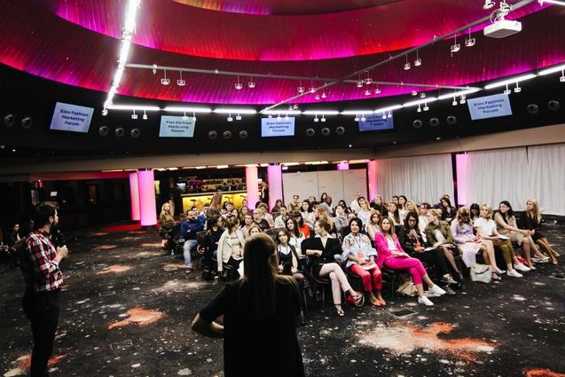 Innovation Business Forum: Щорічна освітня конференція в рамках Міжнародного Тижня моди Mercedes-Benz Kiev Fashion Days 1/1