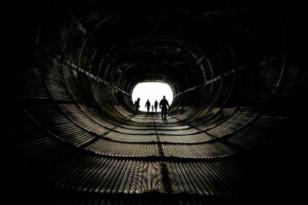 ДЕВІД ВІЛКОК<br />
КОБРА. ІСТОРІЯ В ПРОЦЕСІ<br />
ЧАСТИНА ПЕРША.<br />
РУХ ОПОРУ 1/1