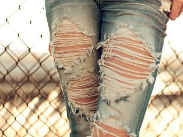 порвані джинси