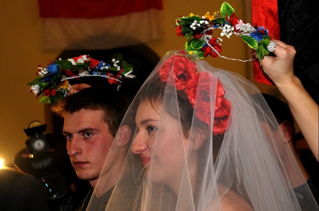 Перше весілля на Майдані 2014