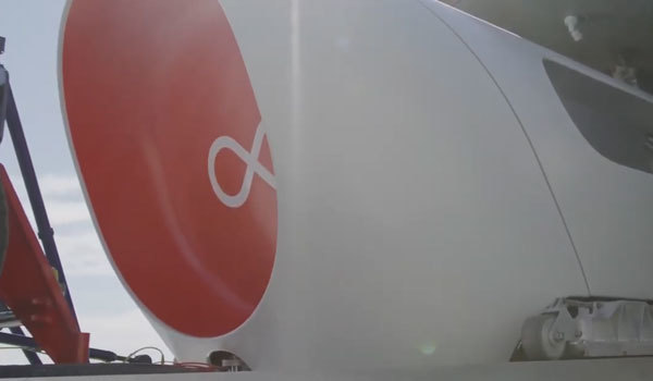Поїзд на магнітній подушці Virgin Hyperloop вперше у світі перевіз перших пасажирів 1/1