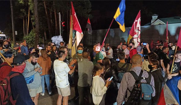 Нюанси вересня.<br />
Провал російського сценарію з офісу президента 1/1