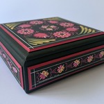 ПОСМІХАЄТЬСЯ НЕБО, РАДІЄ ЗЕМЛЯ, МАЛЮЄ ДІВЧИНА СИНЬООКА&hellip;* 4/14