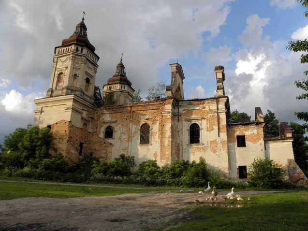 Архітектурні пам'ятки України, які перебувають під загрозою зникнення 1/1