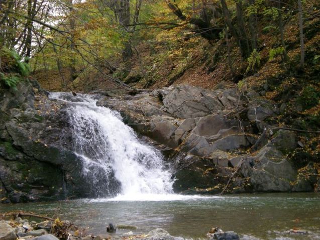 Мальовничі водоспади України 1/1