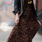 леопардова довга сукня