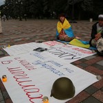 Голодуючі на площі після Майдану (фото)