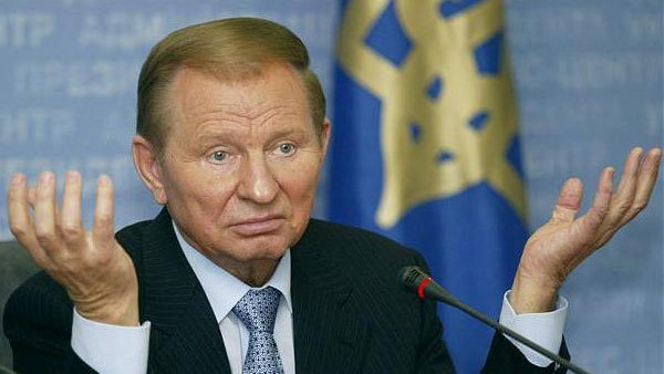 Валерій Зміївський<br />
Знаки Зодіаку<br />
Україна, рік 2004-й. Рік Чорної Мавпи<br />
Напередодні Великого Переходу. Помаранчевий спалах 1/1