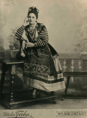 Дружина Ярослава, Отілія Окуневська