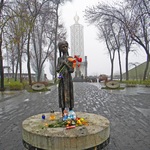 IX. КРИК / KRZYK 8/16