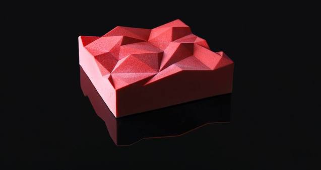 Українка Дінара Касько створює чудернацькі десерти за допомогою 3D-принтера 1/1