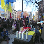 Мітинг пам'яті загиблих на Майдані в Україні фото