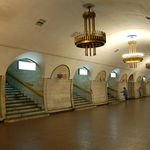 станція метро Льва Толстого, Київ
