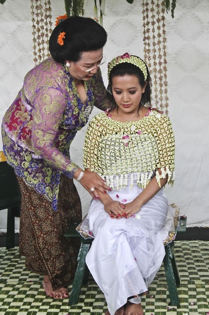 мама і дочка. Індонезія