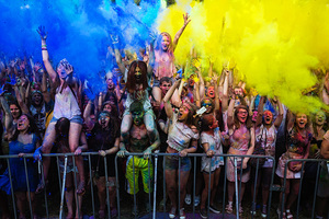 The annual Indian festival of colors Holi is here 2/3