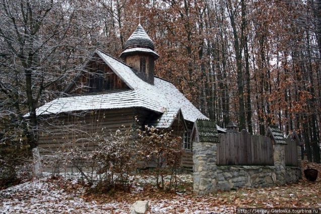 10 найцікавіших музеїв просто неба в Україні (фото) 1/1