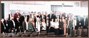 Немає часу на чвари : тактика роботи самоврядних організацій