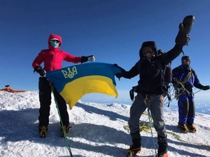 Перша українська родина підкорила найвищу гору Північної Америки