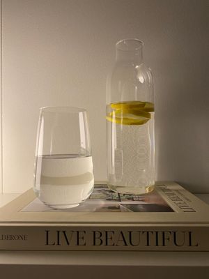 8 тверджень, чому варто пити достатньо води