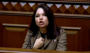 Жовтень. Нюанси місяця<br />
Виступ Вікторії Сюмар, народної депутатки з фракції «ЄС» <br />
після президентського послання у парламенті