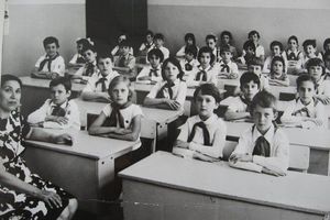 Чотири класи та п’ятий коридор
