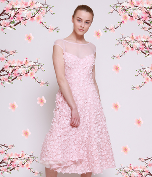 Весенний румянец: актуальные платья розового цвета