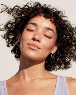 Як вибрати засоби для очищення шкіри обличчя?