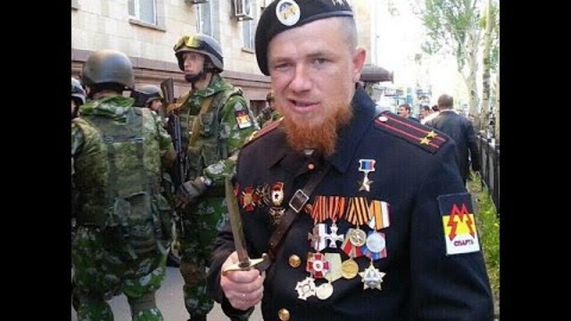 Спят курганы темные.