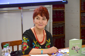 Мова, культура, літературна творчість, волонтерство в інтерв'ю з Любов'ю Сердунич