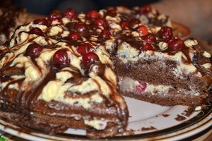 Торт Вишневий поцілунок