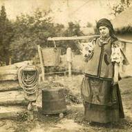 Українська жінка. Фото невідомого автора, 1890-ті