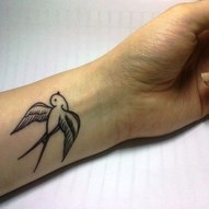 татуювання: ластівка