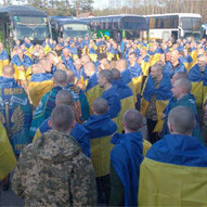 Квітень 2025-го року. Українська панорама 279/330