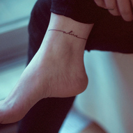 татуювання на нозі