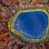 озеро восени