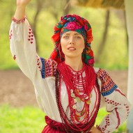 Ladna kobieta, Буковинці, фото