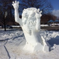скульптури зі снігу