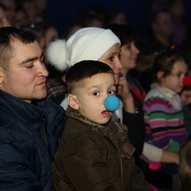 Цирк «Кобзов» поздравил детей с праздником Св. Николая 61/64