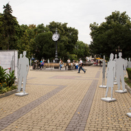 Арт-інсталяція Невідомі в Тернополі (фото)